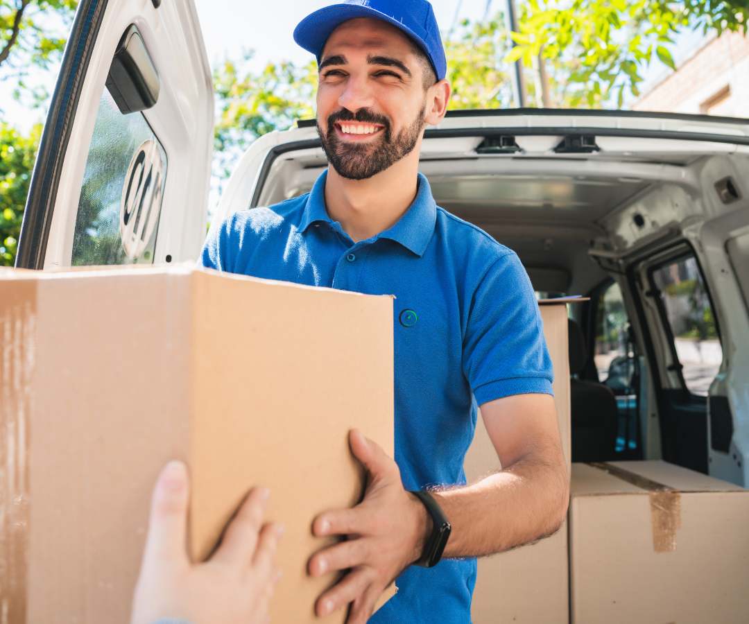 Spedizioni veloci in 24/48 ore in tutta Italia e in Europa, pagamento alla consegna e rimessa contrassegni in un giorno.